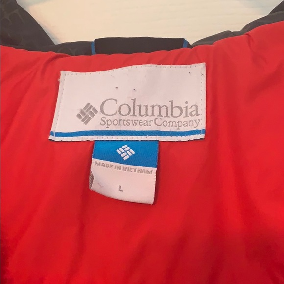 Columbia Puffer Jacket with  Hood - Picture 4 of 6